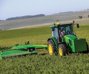 John Deere 5 Series Utility Tractor