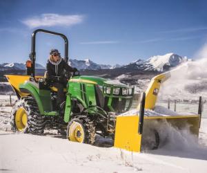 John Deere Snow Thrower